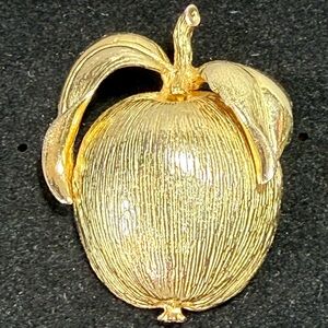 Vintage Gold-Tone Apple Brooch Pin